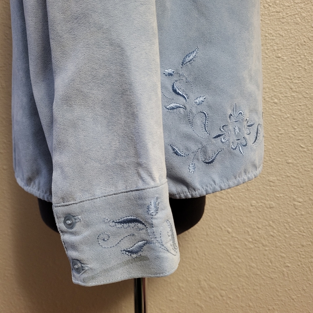 (relativity) Blue Brushed Longsleeve Button-Up Top Size Large - Picture 8 of 12